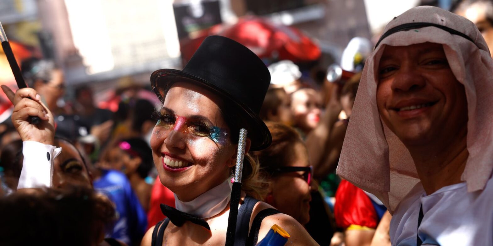 Carnaval não oficial abre pré-folia neste domingo no Rio