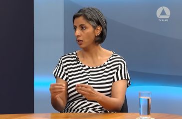 24/10/2023, Rashmi Singh, professora de relações internacionais da PUC Minas, durante entrevista a TV Assembleia MG. Foto: Frame/TV Assembleia MG