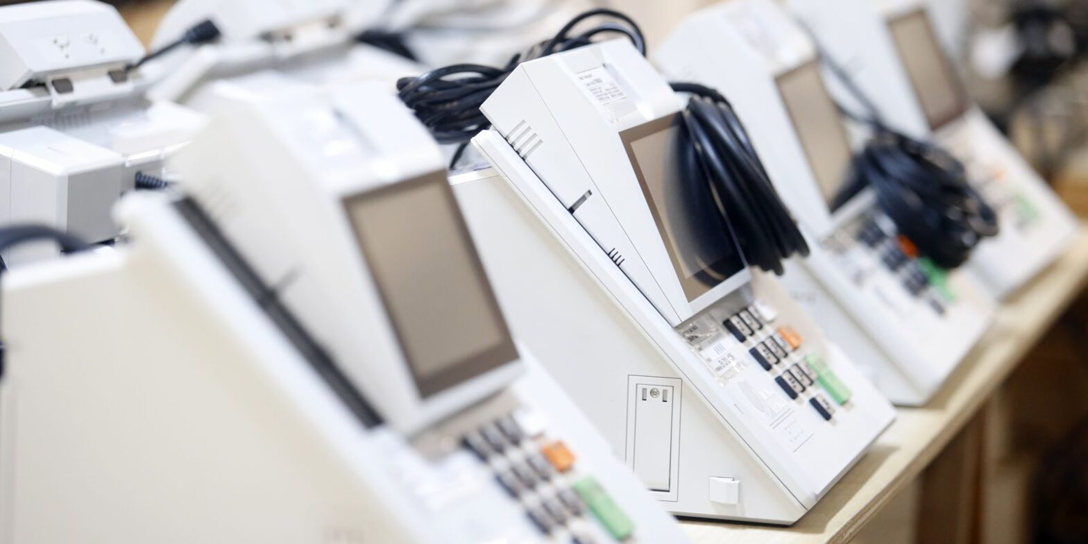 Eleição e inteligência artificial é o tema do Caminhos da Reportagem